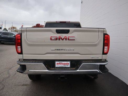 New 2026 GMC Sierra 2500 SLE w/ SLE Value Package; image 6