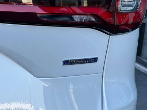 New 2025 MAZDA CX-90 Plug-In Hybrid w/ Preferred image 27