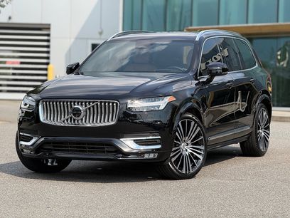 Certified 2025 Volvo XC90 B6 Ultra w/ Lounge Package