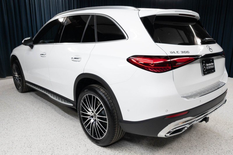 New 2027 Mercedes-Benz GLC 300 image 7