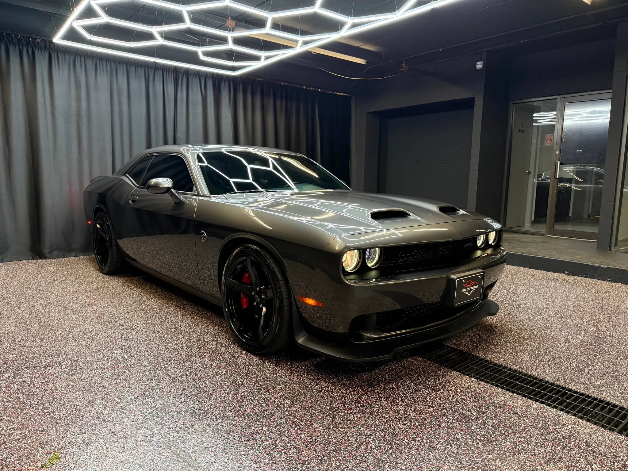 Used 2021 Dodge Challenger SRT Hellcat Redeye RWD image 14