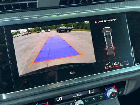 New 2025 Audi Q3 2.0T Premium image 4