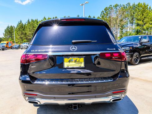 Used 2025 Mercedes-Benz GLS 450 4MATIC image 7