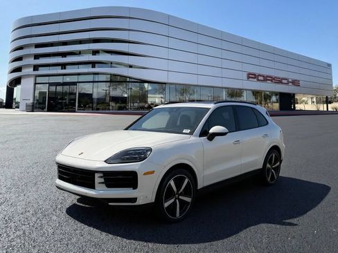 Used 2026 Porsche Cayenne AWD/4WD image 1