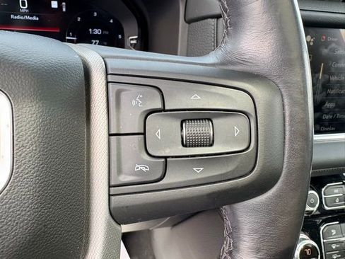 Used 2022 GMC Yukon Denali image 28