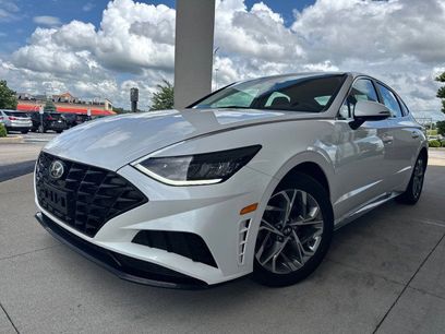 Used 2022 Hyundai Sonata SEL w/ Preferred Accessory Package