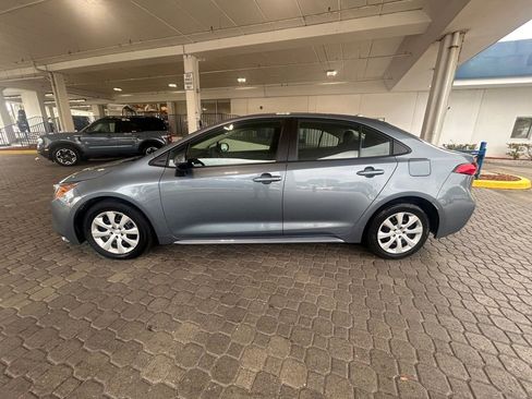 Used 2024 Toyota Corolla LE image 7
