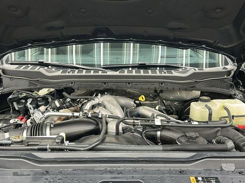 Used 2025 Ford F250 Platinum image 21