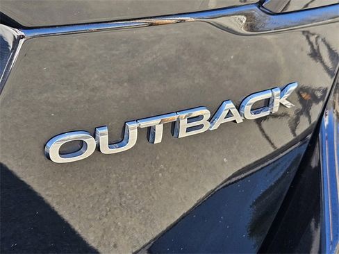 Used 2024 Subaru Outback Premium image 17