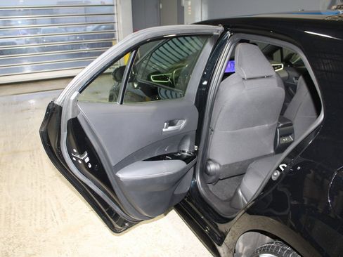 Used 2024 Toyota Corolla SE image 17