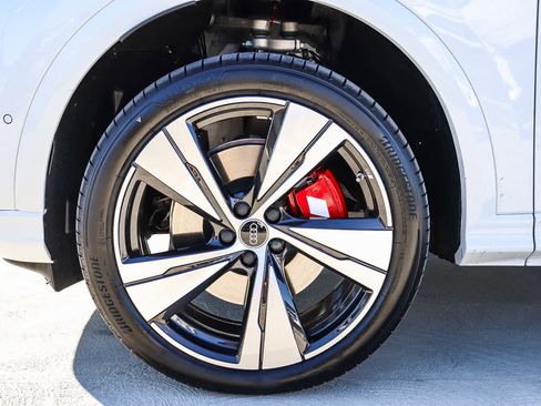 New 2025 Audi SQ5 Premium Plus image 14