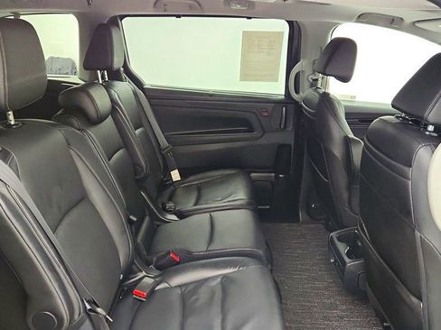 Used 2023 Honda Odyssey Touring image 27