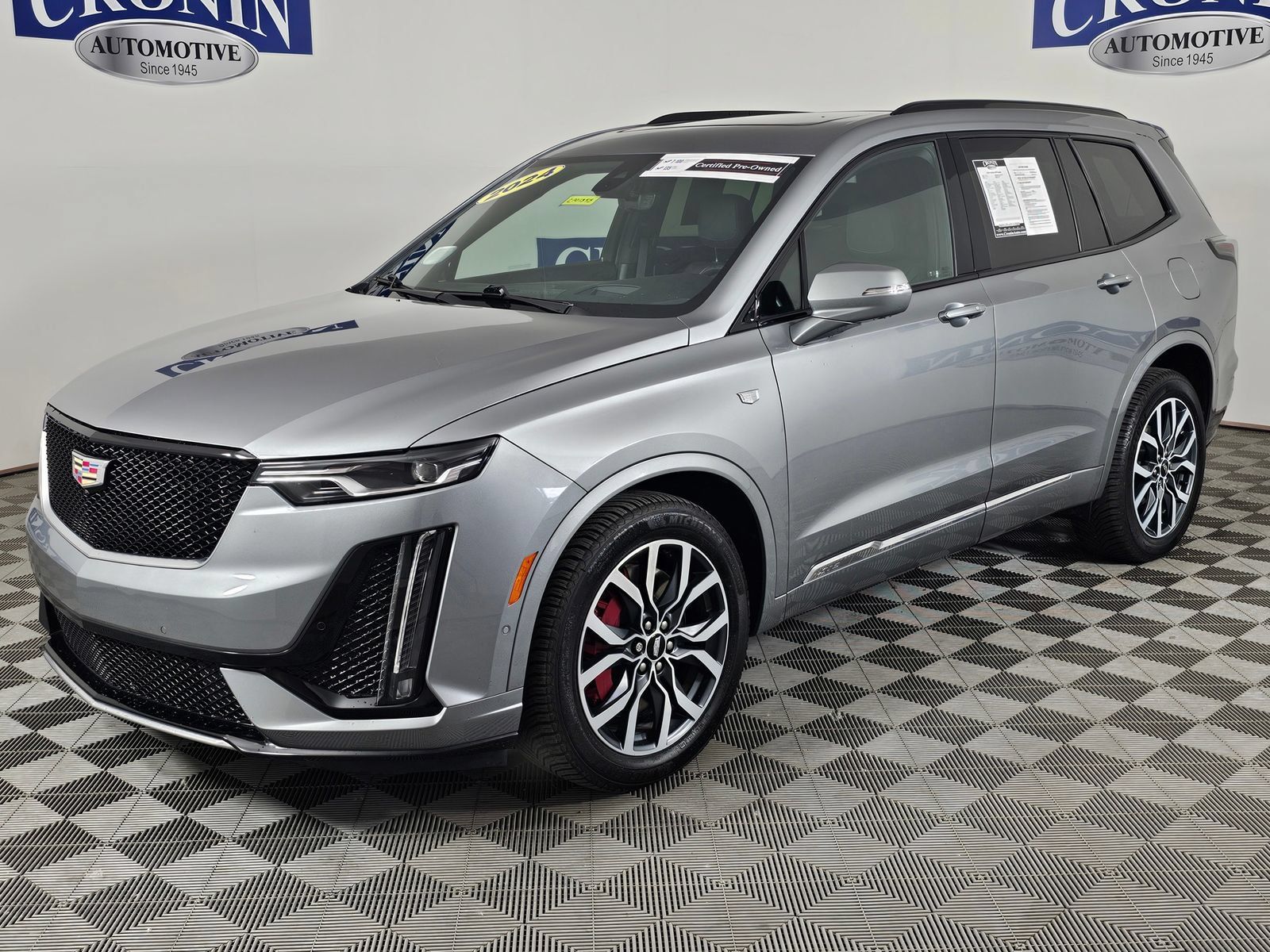 Used 2024 Cadillac XT6 Sport w/ Technology Package AWD/4WD image 33