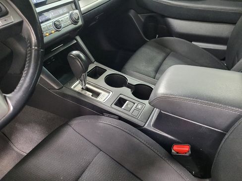 Used 2016 Subaru Legacy 2.5i Premium AWD/4WD image 26