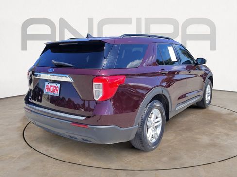 Used 2022 Ford Explorer XLT RWD image 11