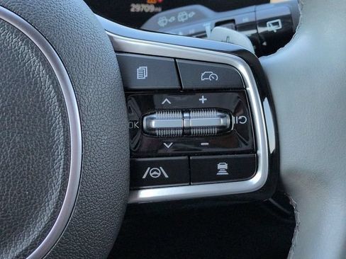 Used 2024 Kia Sorento SX Prestige w/ Sage Leather Package AWD/4WD image 27