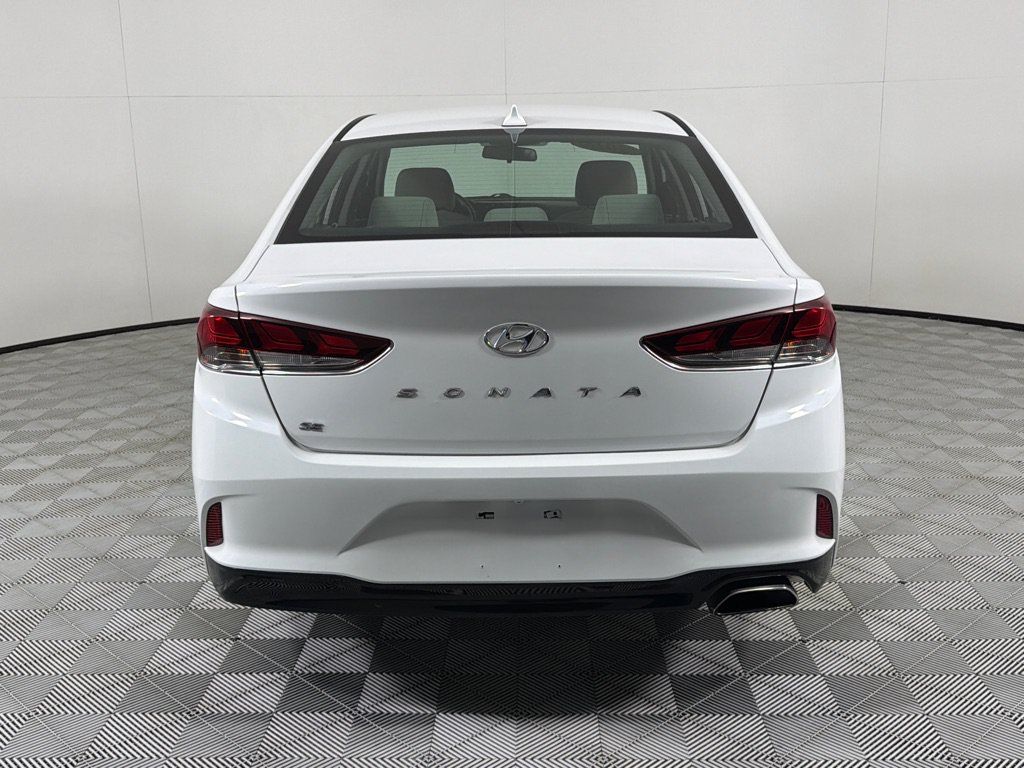 Used 2018 Hyundai Sonata SE FWD image 6