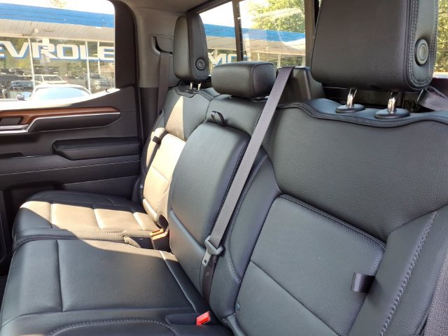 Used 2023 GMC Sierra 1500 Denali AWD/4WD image 9