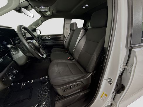 Used 2024 Chevrolet Silverado 1500 LT AWD/4WD image 22