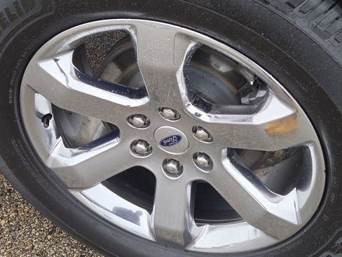 Used 2021 Ford F150 Lariat w/ Equipment Group 502A High image 14