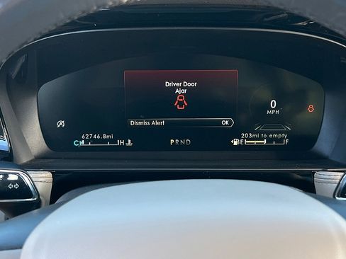 Used 2020 Lincoln Corsair Reserve w/ Equipment Group 201A image 11