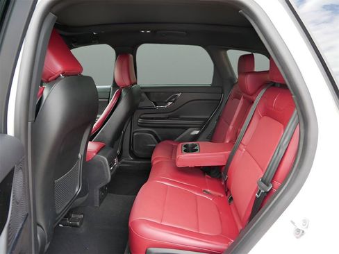 Used 2023 Lincoln Corsair Reserve w/ Equipment Group 201A image 11