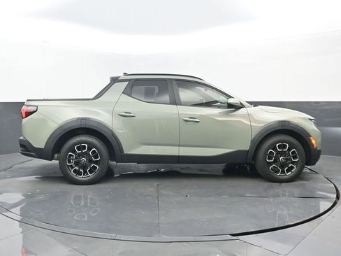 Used 2023 Hyundai Santa Cruz SEL Premium image 2