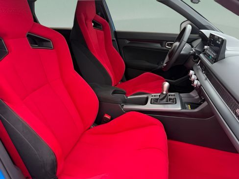 Used 2023 Honda Civic Type R image 32