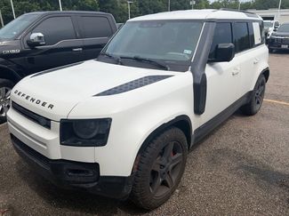Used 2021 Land Rover Defender 110 X-Dynamic SE AWD/4WD video 1