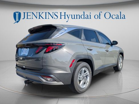 New 2026 Hyundai Tucson SE FWD image 3