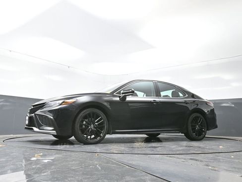 Used 2023 Toyota Camry XSE image 52