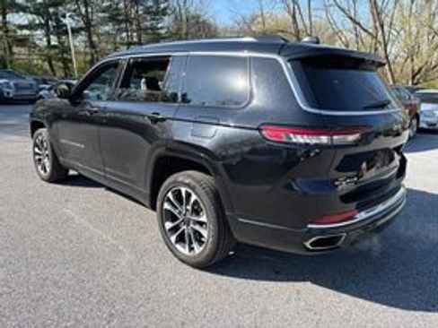 Used 2021 Jeep Grand Cherokee L Overland w/ Luxury Tech Group IV image 7