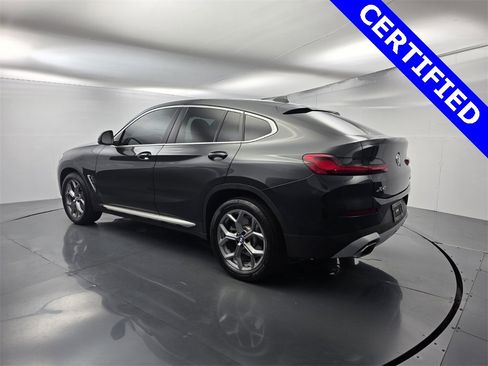 Used 2023 BMW X4 xDrive30i image 6