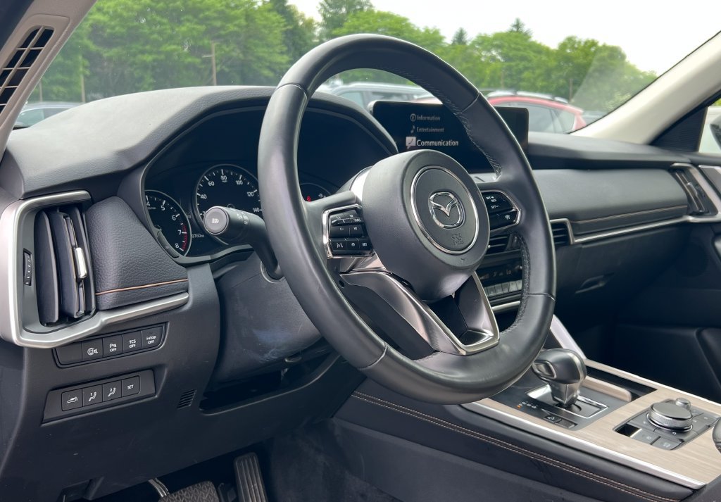 Used 2026 MAZDA CX-90 3.3 Turbo w/ Preferred Package AWD/4WD image 24