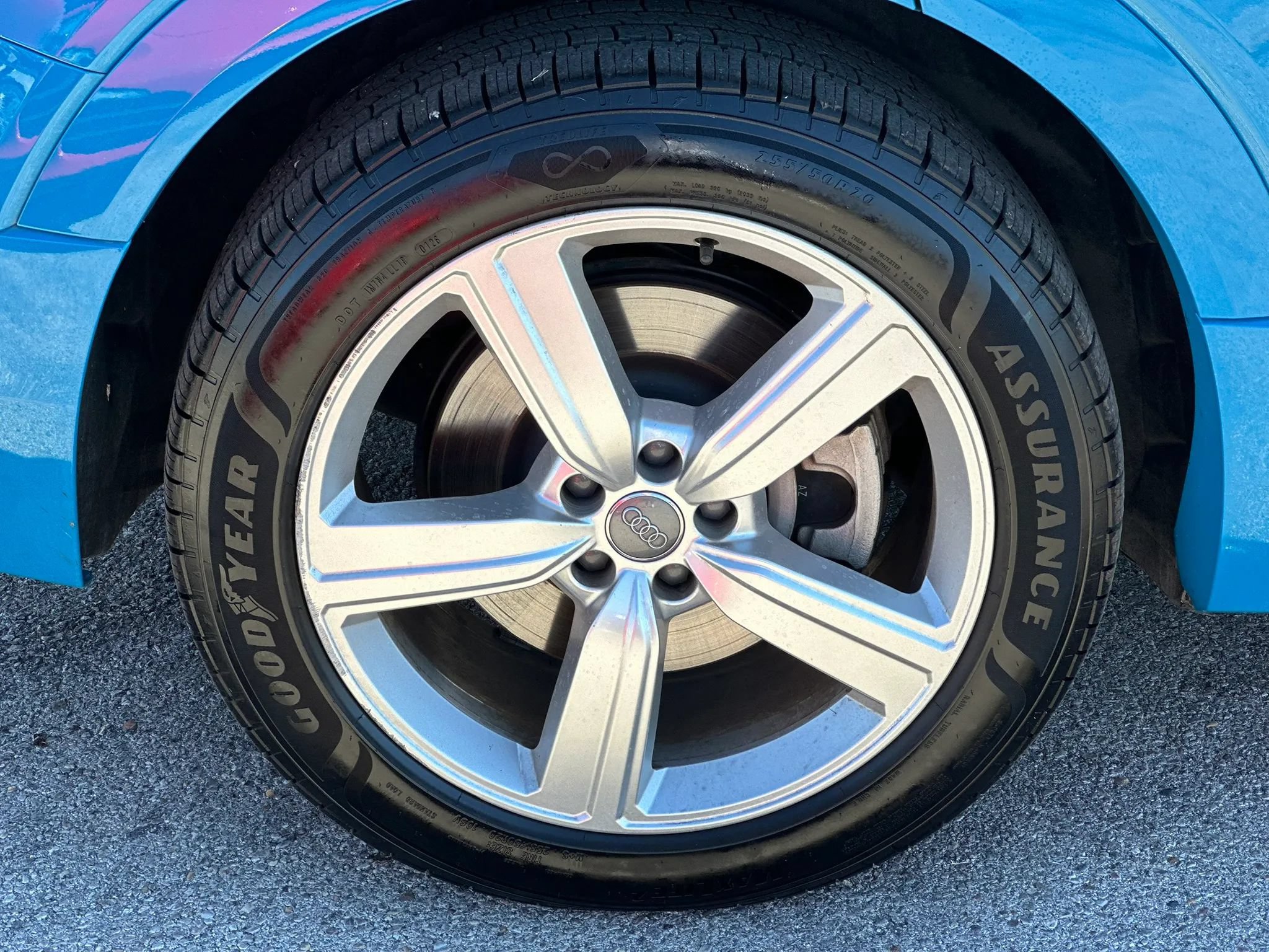 Used 2019 Audi e-tron Prestige AWD/4WD image 31
