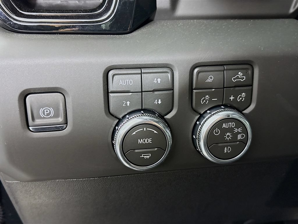 New 2026 GMC Sierra 2500 AT4X AWD/4WD image 10
