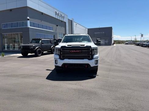 Used 2020 GMC Sierra 2500 AT4 w/ AT4 Premium Package AWD/4WD image 8
