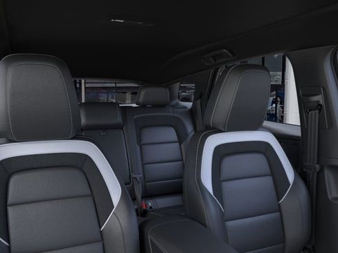 New 2026 Chevrolet Blazer EV LT image 3