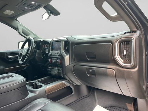 Used 2020 Chevrolet Silverado 1500 LT Trail Boss AWD/4WD image 9