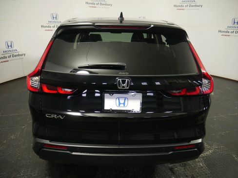Used 2025 Honda CR-V EX-L image 5