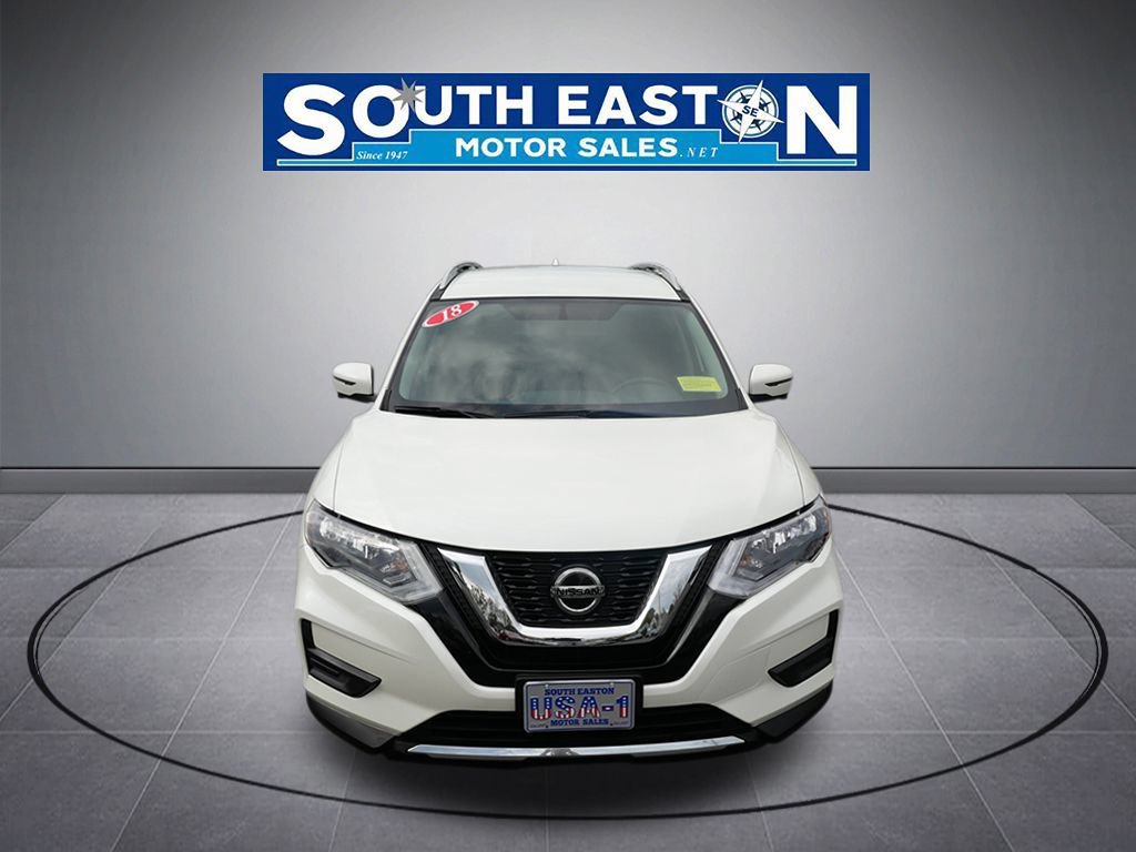 Used 2018 Nissan Rogue SV w/ Premium Package AWD/4WD image 3