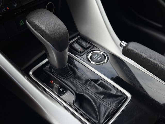 Used 2024 Mitsubishi Eclipse Cross LE AWD/4WD image 19