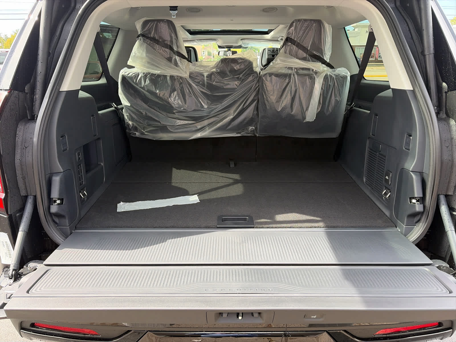 New 2027 Ford Expedition Max Platinum w/ Platinum Ultimate Package AWD/4WD image 25