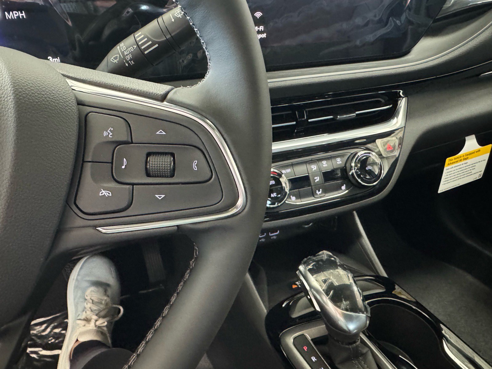New 2026 Buick Envista Sport Touring w/ Convenience I Package FWD image 29