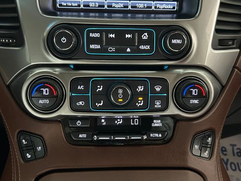 Used 2019 Chevrolet Tahoe Premier AWD/4WD image 9