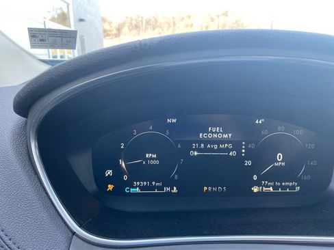 Used 2019 Lincoln Nautilus Reserve image 18