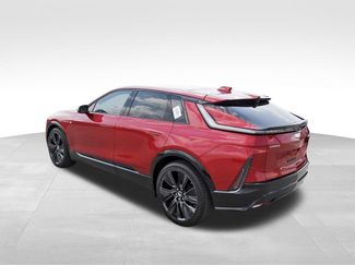 New 2025 Cadillac Lyriq Sport w/ Nappa Leather Package video 3