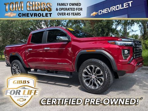 Used 2023 GMC Canyon Denali AWD/4WD image 1
