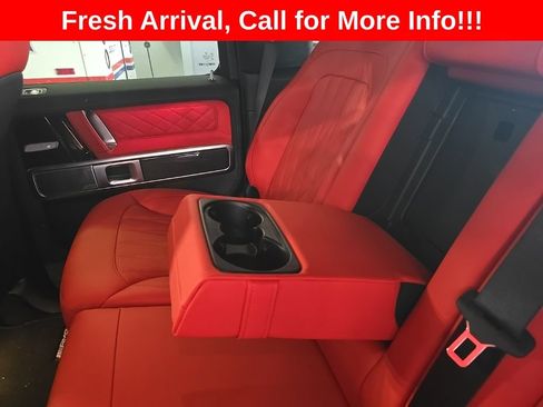 Used 2025 Mercedes-Benz G 63 AMG 4MATIC image 13