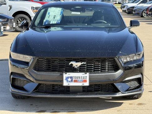 New 2026 Ford Mustang Coupe image 29